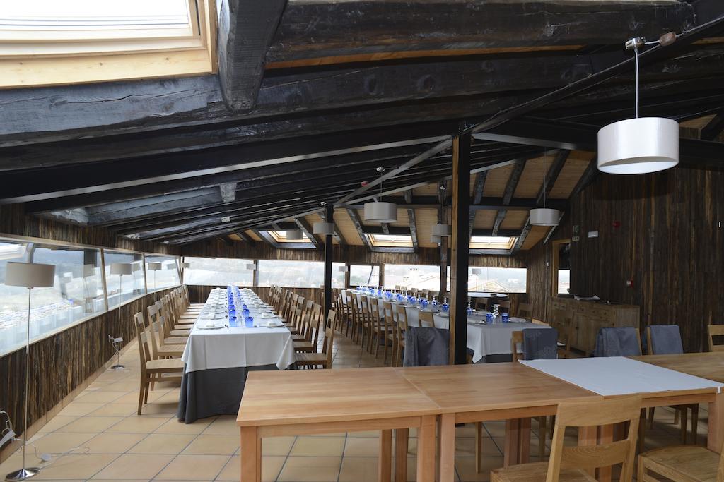 Hotel Rural Quercus Tierra Garganta De Los Montes Екстер'єр фото