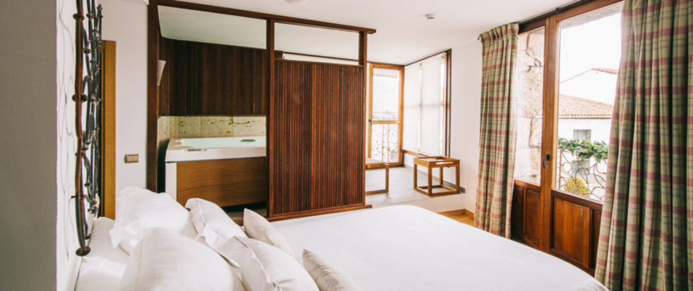 Hotel Rural Quercus Tierra Garganta De Los Montes Екстер'єр фото